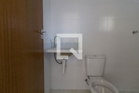 Banheiro de apartamento para alugar com 1 quarto, 32m² em Jardim Vera Cruz, Sorocaba
