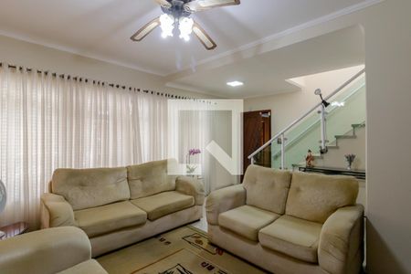 Sala  de casa à venda com 3 quartos, 200m² em Vila Gumercindo, São Paulo