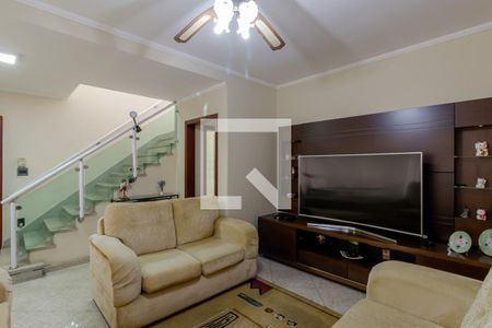 Sala  de casa para alugar com 3 quartos, 200m² em Vila Gumercindo, São Paulo