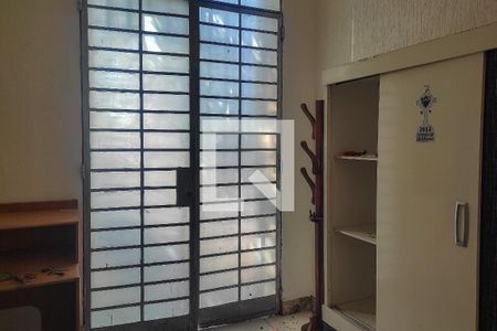 Quarto de casa para alugar com 1 quarto, 40m² em Ipiranga, Belo Horizonte