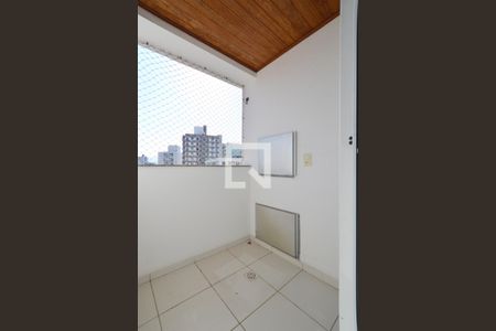 Varanda de apartamento para alugar com 2 quartos, 72m² em Barreiros, São José