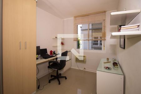 Quarto 2 de apartamento à venda com 2 quartos, 53m² em Teresópolis, Porto Alegre