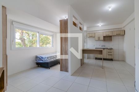 Sala de apartamento para alugar com 1 quarto, 31m² em Santo Antônio, Porto Alegre