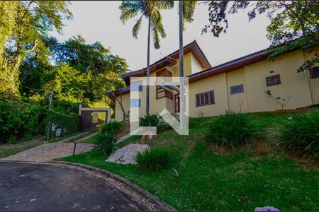 Casa para alugar com 420m², 5 quartos e 7 vagas Casa para alugar com 420m², 5 quartos e 7 vagasFachada