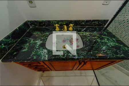 Casa para alugar com 420m², 5 quartos e 7 vagas Casa para alugar com 420m², 5 quartos e 7 vagasBanheiro