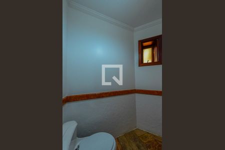 Casa para alugar com 420m², 5 quartos e 7 vagas Casa para alugar com 420m², 5 quartos e 7 vagasLavabo