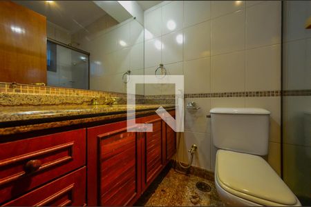 Casa para alugar com 420m², 5 quartos e 7 vagas Casa para alugar com 420m², 5 quartos e 7 vagasBanheiro da Suíte 3