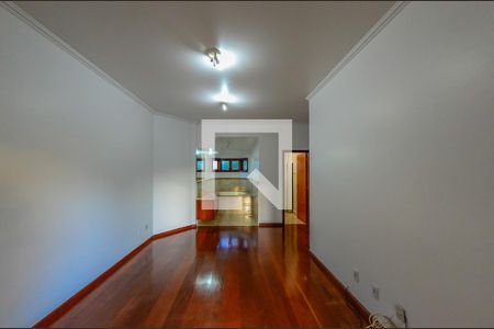Casa para alugar com 420m², 5 quartos e 7 vagas Casa para alugar com 420m², 5 quartos e 7 vagasSuíte 4