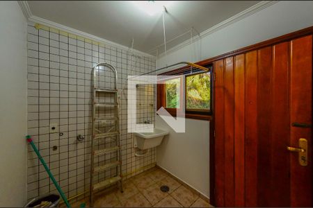 Casa para alugar com 420m², 5 quartos e 7 vagas Casa para alugar com 420m², 5 quartos e 7 vagasÁrea de Serviço