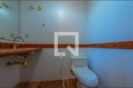 Casa para alugar com 420m², 5 quartos e 7 vagas Casa para alugar com 420m², 5 quartos e 7 vagasLavabo