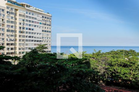 Vista de apartamento à venda com 4 quartos, 150m² em Copacabana, Rio de Janeiro