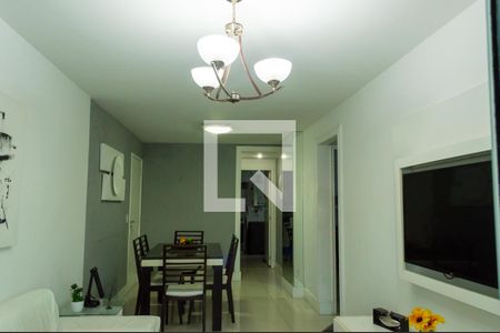 Sala de apartamento para alugar com 2 quartos, 90m² em Barra da Tijuca, Rio de Janeiro
