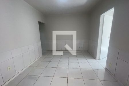 Sala de casa para alugar com 1 quarto, 60m² em Jardim Gramacho, Duque de Caxias