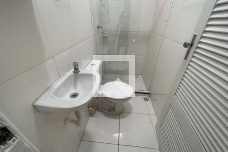 Banheiro de casa para alugar com 1 quarto, 60m² em Jardim Gramacho, Duque de Caxias