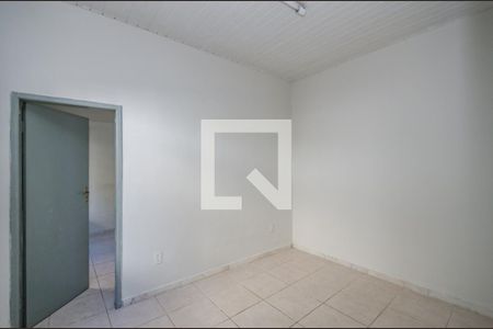 Sala 2 de casa para alugar com 1 quarto, 60m² em Carlos Prates, Belo Horizonte