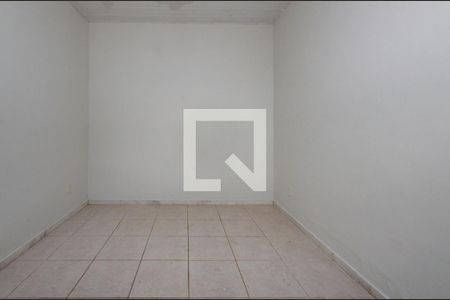 Sala de casa para alugar com 1 quarto, 60m² em Carlos Prates, Belo Horizonte