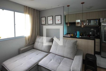 Sala de apartamento para alugar com 2 quartos, 40m² em Vila Ema, São Paulo