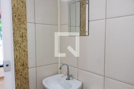 BANHEIRO de kitnet/studio para alugar com 1 quarto, 25m² em Residencial Burato, Campinas