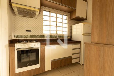 Cozinha de apartamento para alugar com 1 quarto, 43m² em Jardim Paulista Ii, Indaiatuba