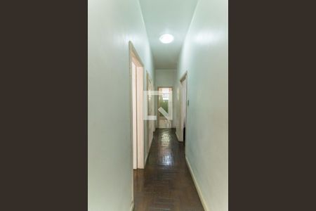 Corredor de apartamento à venda com 3 quartos, 120m² em Vila Isabel, Rio de Janeiro