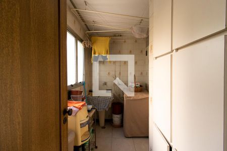 Apartamento à venda com 126m², 3 quartos e 1 vaga Apartamento à venda com 126m², 3 quartos e 1 vagaLavanderia