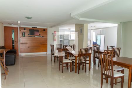 Apartamento à venda com 190m², 4 quartos e 3 vagas Apartamento à venda com 190m², 4 quartos e 3 vagasÁrea comum