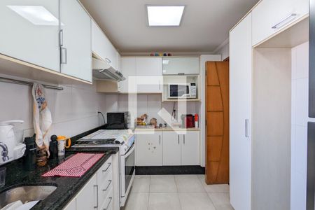 Apartamento à venda com 190m², 4 quartos e 3 vagas Apartamento à venda com 190m², 4 quartos e 3 vagasCozinha