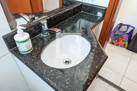 Apartamento à venda com 190m², 4 quartos e 3 vagas Apartamento à venda com 190m², 4 quartos e 3 vagasBanheiro