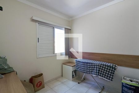 Apartamento à venda com 190m², 4 quartos e 3 vagas Apartamento à venda com 190m², 4 quartos e 3 vagasQuarto 2
