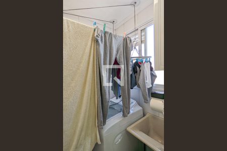 Apartamento à venda com 190m², 4 quartos e 3 vagas Apartamento à venda com 190m², 4 quartos e 3 vagasÁrea de serviço