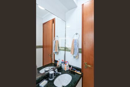 Apartamento à venda com 190m², 4 quartos e 3 vagas Apartamento à venda com 190m², 4 quartos e 3 vagasBanheiro