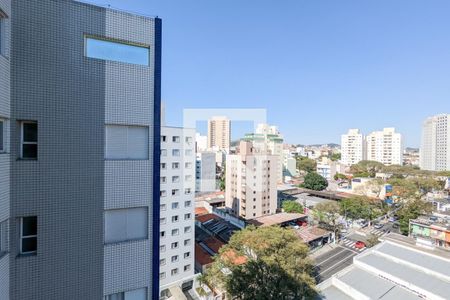 Apartamento à venda com 190m², 4 quartos e 3 vagas Apartamento à venda com 190m², 4 quartos e 3 vagasVista