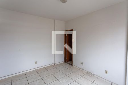 Sala de apartamento à venda com 2 quartos, 70m² em Floresta, Belo Horizonte