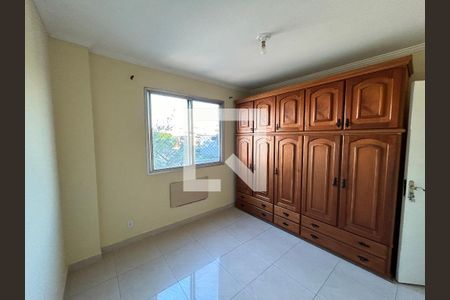 Quarto 1 de apartamento para alugar com 2 quartos, 56m² em Turiaçu, Rio de Janeiro