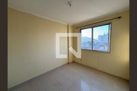 Quarto 2 de apartamento para alugar com 2 quartos, 56m² em Turiaçu, Rio de Janeiro
