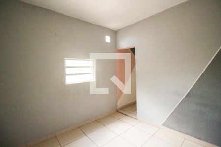 Quarto  de casa à venda com 2 quartos, 45m² em Cidade Antônio Estevão de Carvalho, São Paulo