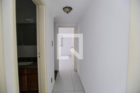 Corredor de casa à venda com 3 quartos, 125m² em Vila Regente Feijó, São Paulo