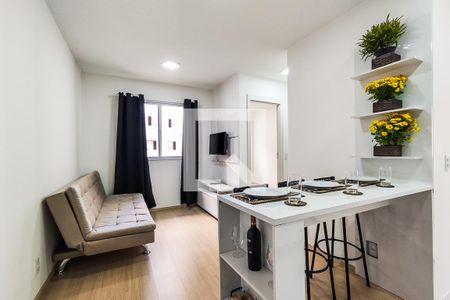 Sala de apartamento para alugar com 2 quartos, 42m² em Vila Plana, São Paulo