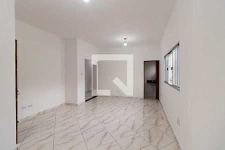 Sala de casa à venda com 4 quartos, 250m² em Vila Prado, São Paulo