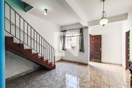 Sala de Estar de casa à venda com 2 quartos, 140m² em Jardim Monte Kemel, São Paulo