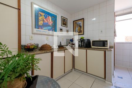 Cozinha de apartamento à venda com 3 quartos, 145m² em Vila Isabel, Rio de Janeiro