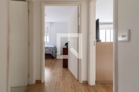 Corredor de apartamento à venda com 2 quartos, 103m² em Moema, São Paulo