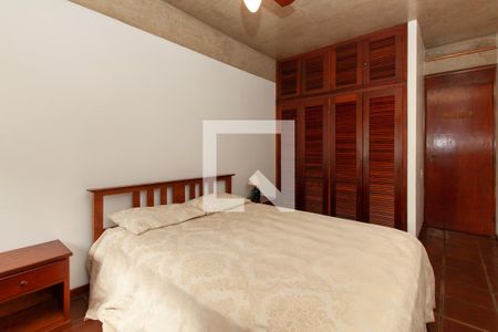 Quarto 1 de apartamento para alugar com 4 quartos, 147m² em Jardim Las Palmas, Guarujá