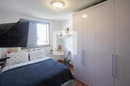 Quarto 2 de apartamento para alugar com 2 quartos, 51m² em Jardim Casablanca, São Paulo