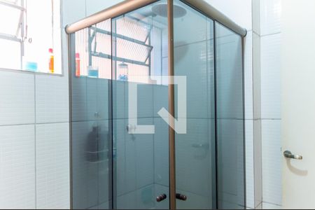 Apartamento à venda com 65m², 2 quartos e 2 vagas Apartamento à venda com 65m², 2 quartos e 2 vagasBanheiro