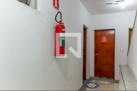 Apartamento à venda com 65m², 2 quartos e 2 vagas Apartamento à venda com 65m², 2 quartos e 2 vagasHall