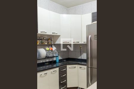 Apartamento à venda com 65m², 2 quartos e 2 vagas Apartamento à venda com 65m², 2 quartos e 2 vagasCozinha