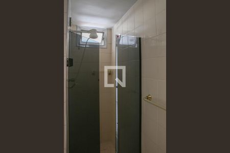 Banheiro de apartamento à venda com 1 quarto, 42m² em Bom Retiro, São Paulo