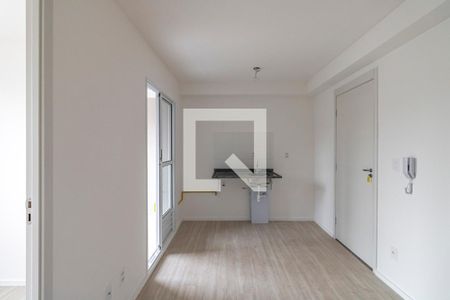 Sala e Cozinha de apartamento para alugar com 2 quartos, 31m² em Vila Monumento, São Paulo