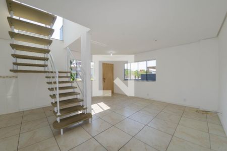 Sala de casa para alugar com 3 quartos, 135m² em Ingleses do Rio Vermelho, Florianópolis